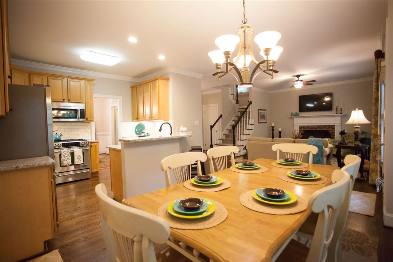 2109 Lovdal Drive Raleigh, NC 27613 - Photo 10 of 25 Breakfast Area