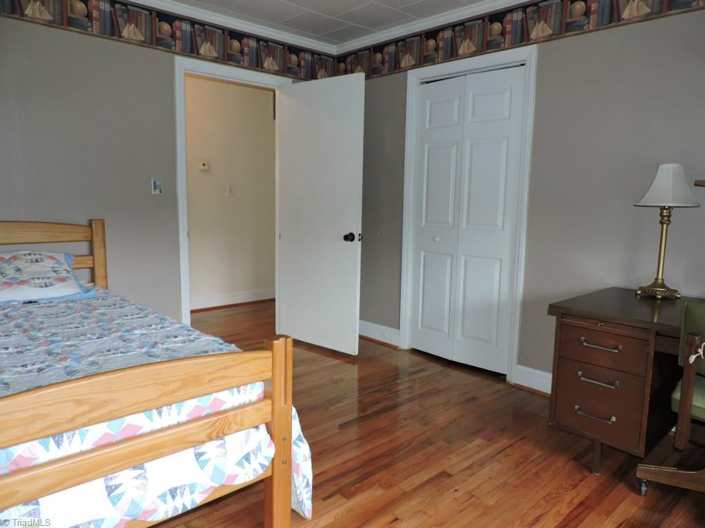 496 Willow Oak Road High Point, NC 27262 - Photo 12 of 22 Gallery Image 12