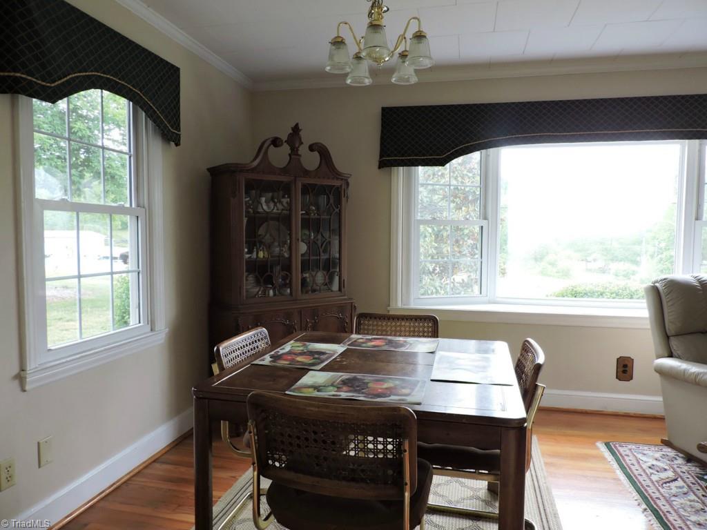 496 Willow Oak Road High Point, NC 27262 - Photo 8 of 22 Gallery Image 8