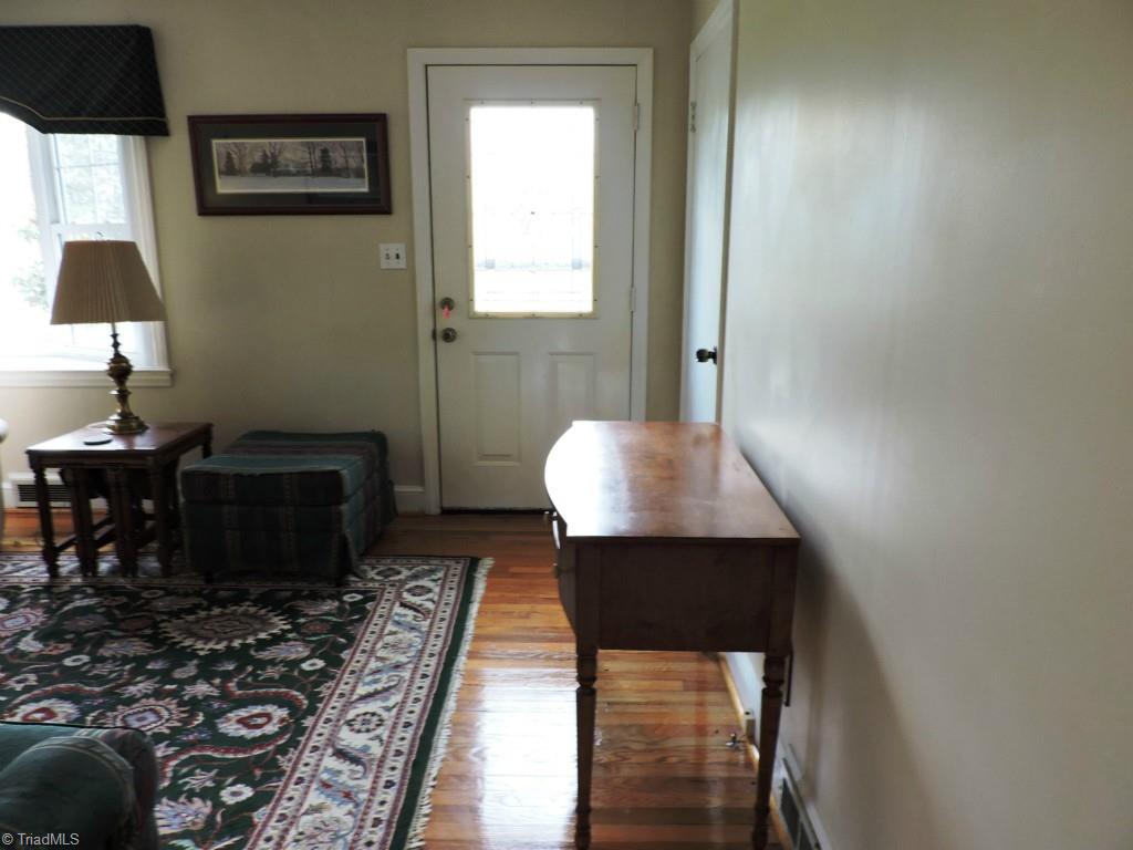 496 Willow Oak Road High Point, NC 27262 - Photo 9 of 22 Gallery Image 9