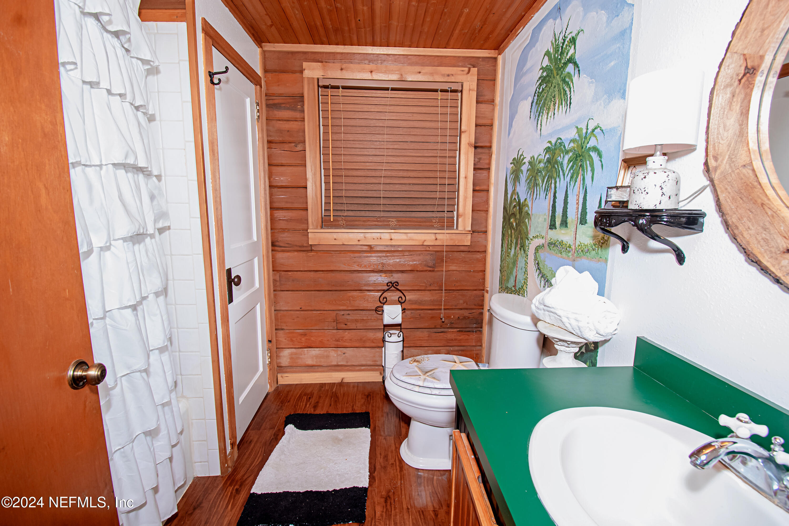 149 Rhoden Drive Macclenny, FL 32063 - Photo 25 of 63 a view of entryway with workspace