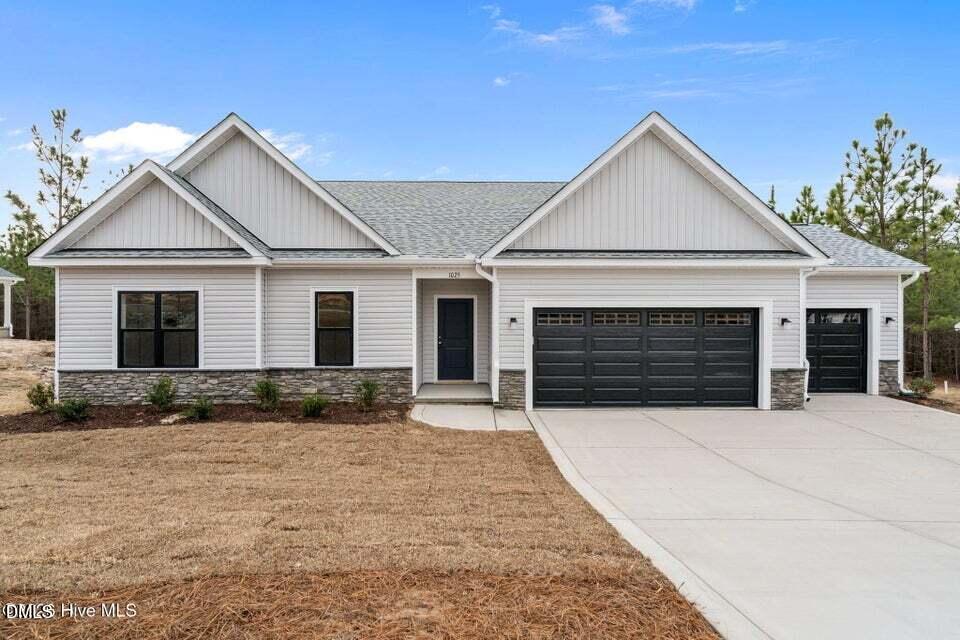 1025 Ivory Lane West End, NC 27376 - Photo 1 of 18 1025 Ivory ln