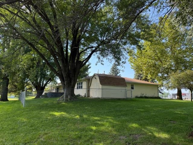 201 Sherwood Road Norfolk, NE 68701 - Photo 44 of 49 Gallery Image 44