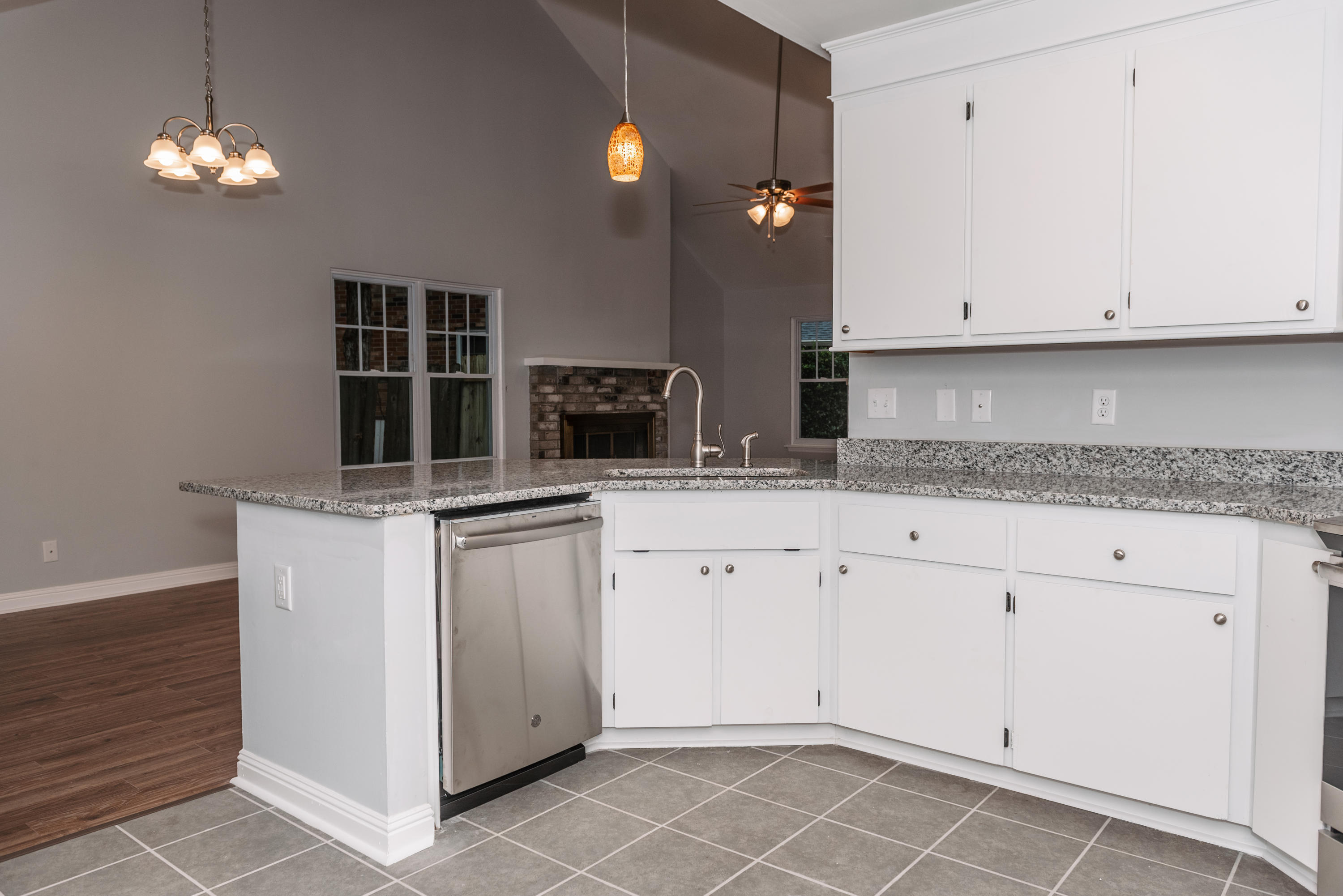 137 Old Saybrook Road North Charleston, SC 29418 - Photo 13 of 57 DSC_7918
