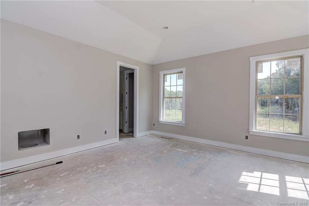 18520 Doves Crest Road Cornelius, NC 28031 - Photo 24 of 36 Gallery Image 24