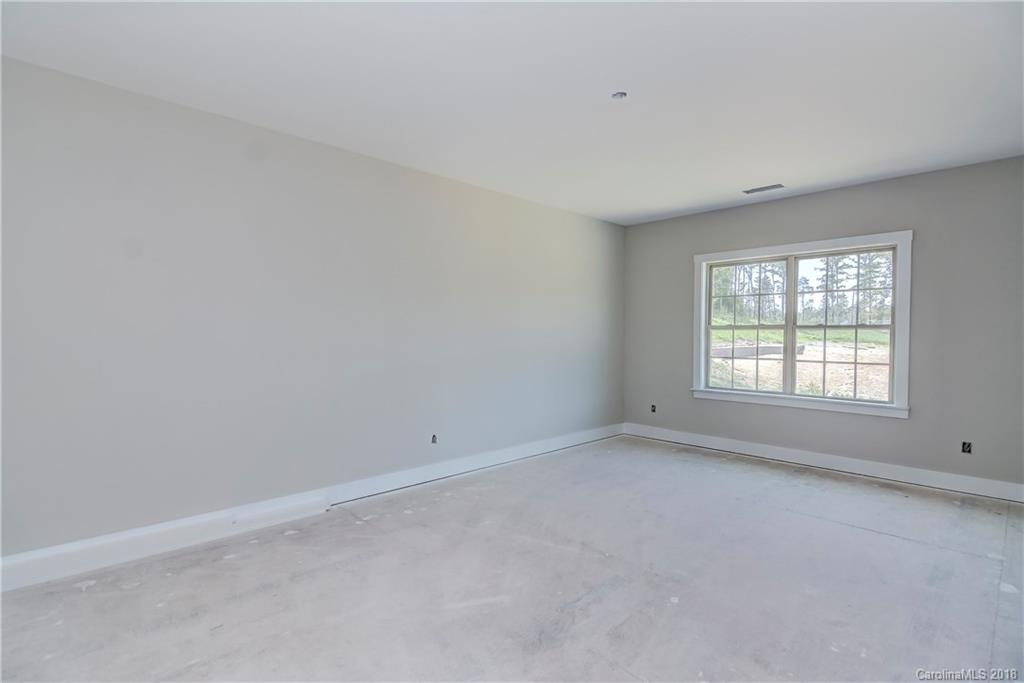 18520 Doves Crest Road Cornelius, NC 28031 - Photo 7 of 36 Gallery Image 7
