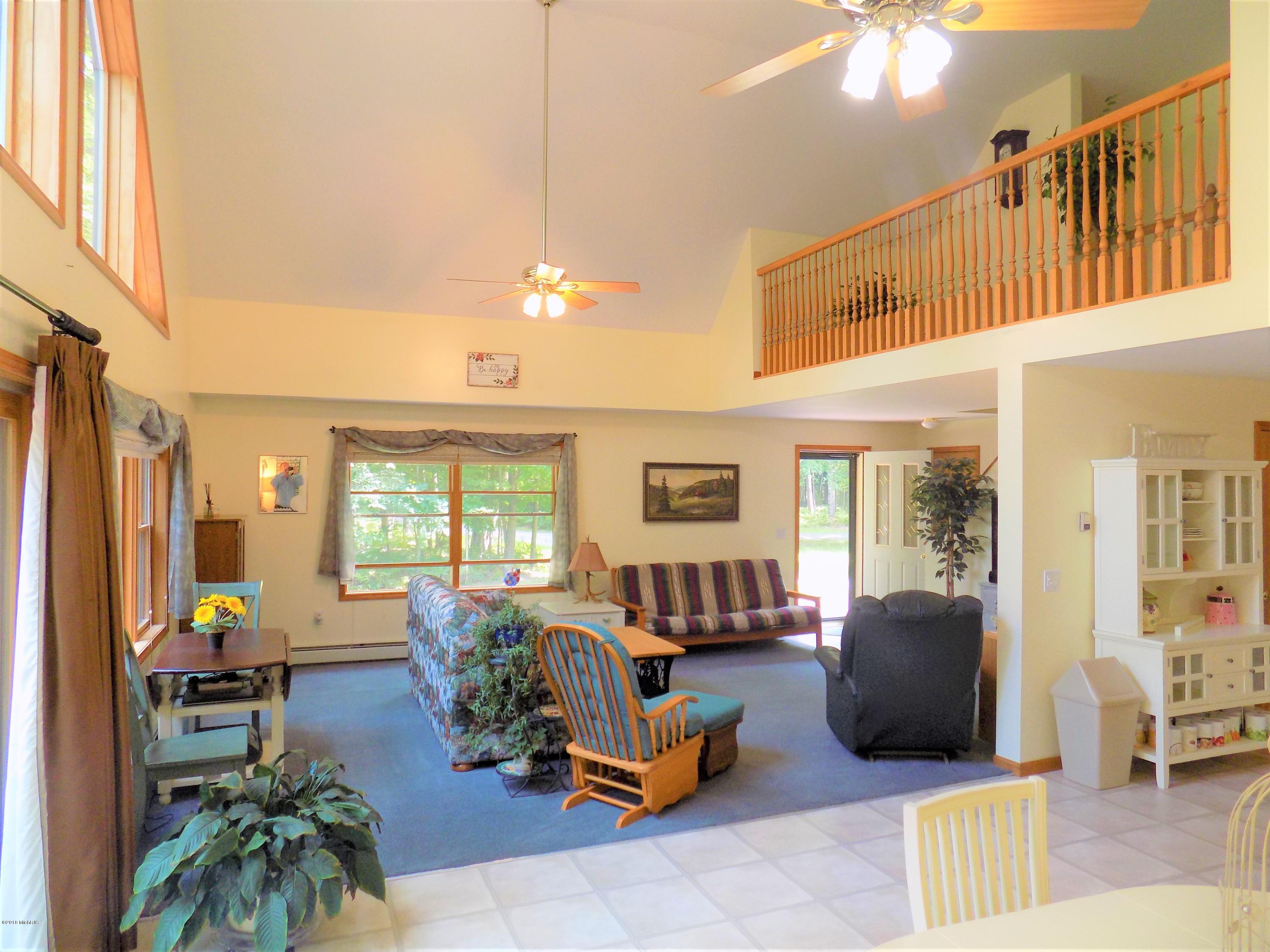 2406 Bialik Road Manistee, MI 49660 - Photo 19 of 64 DSCN2135