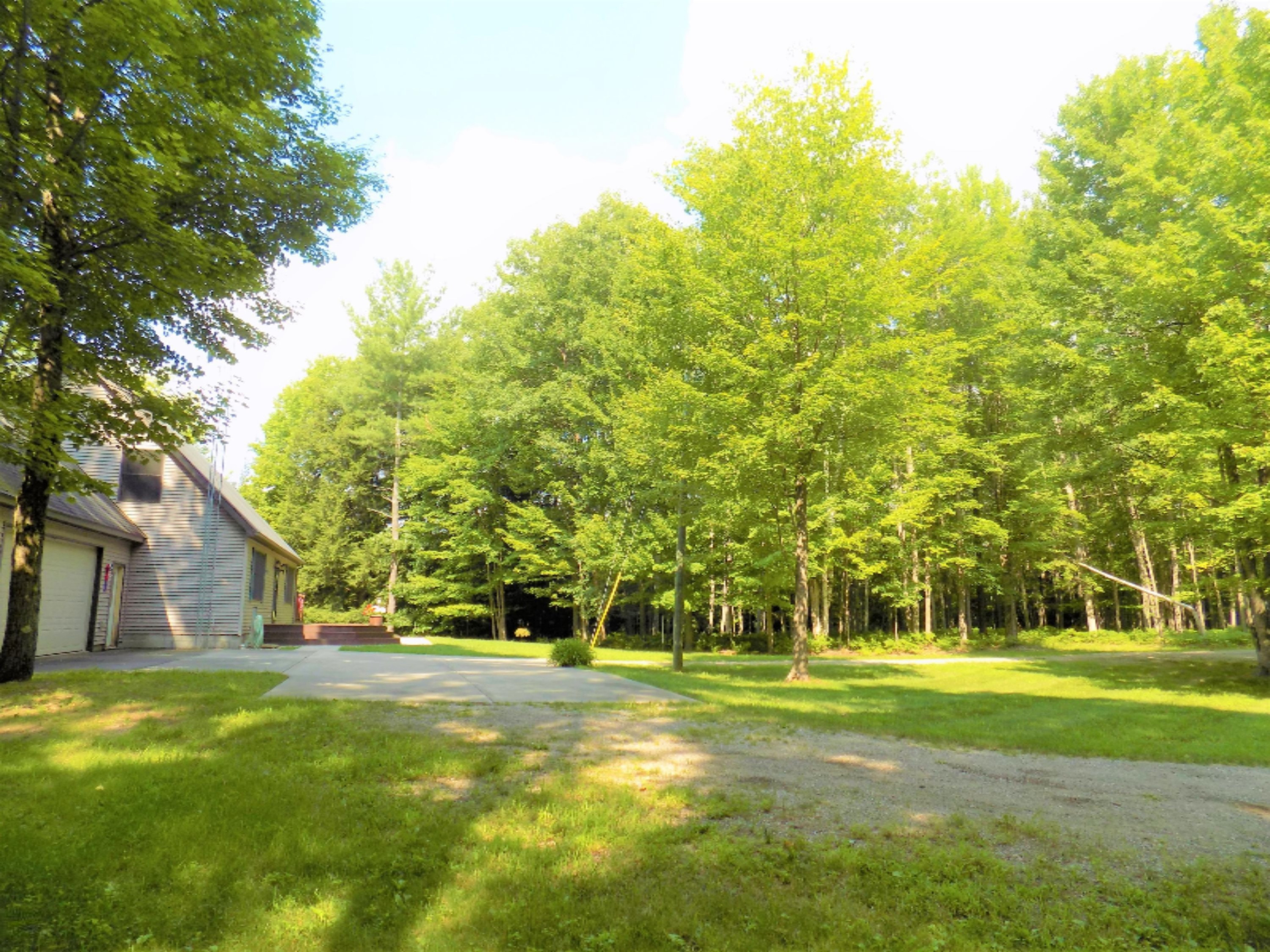 2406 Bialik Road Manistee, MI 49660 - Photo 4 of 64 DSCN2109