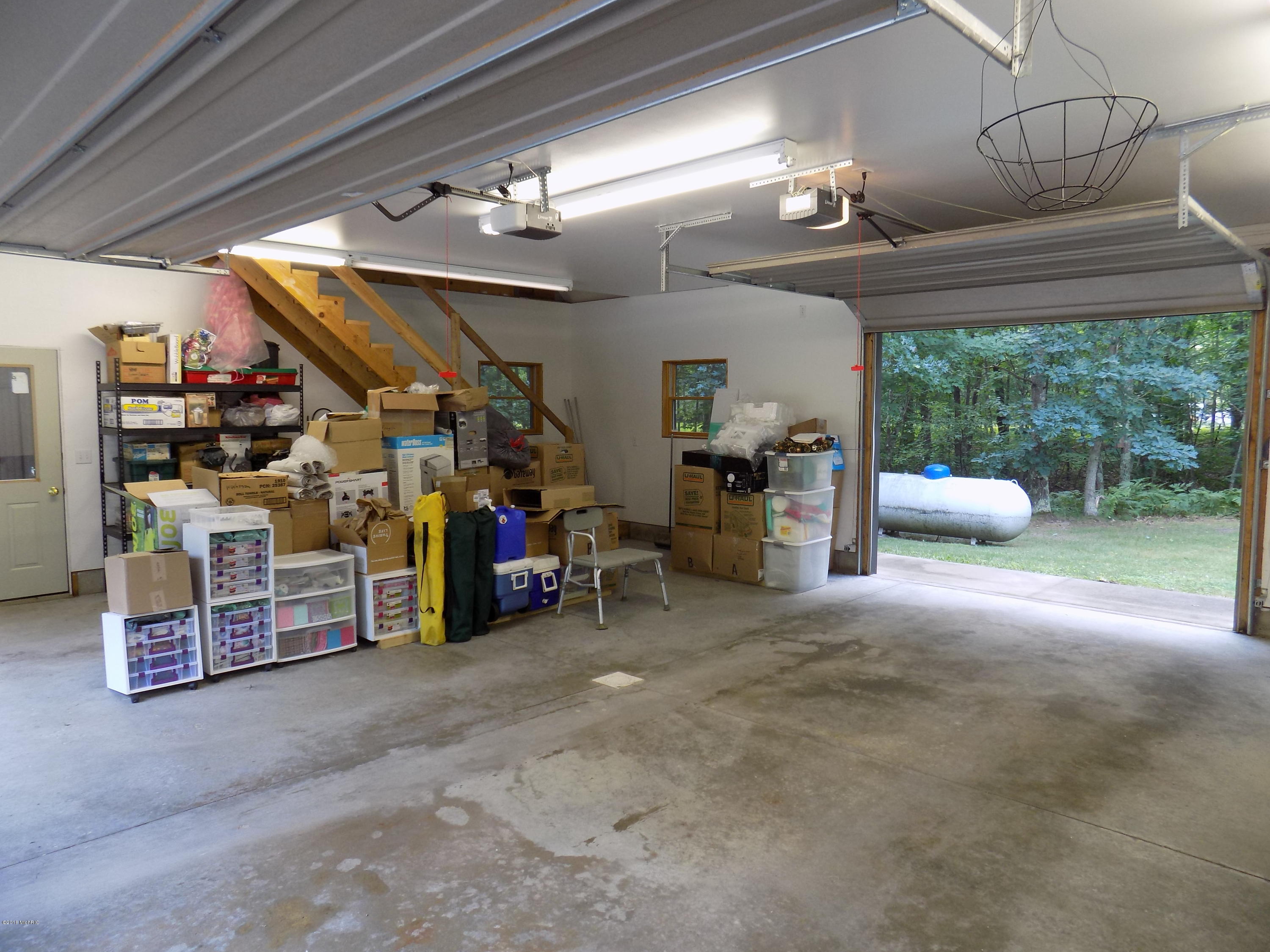 2406 Bialik Road Manistee, MI 49660 - Photo 45 of 64 DSCN2161