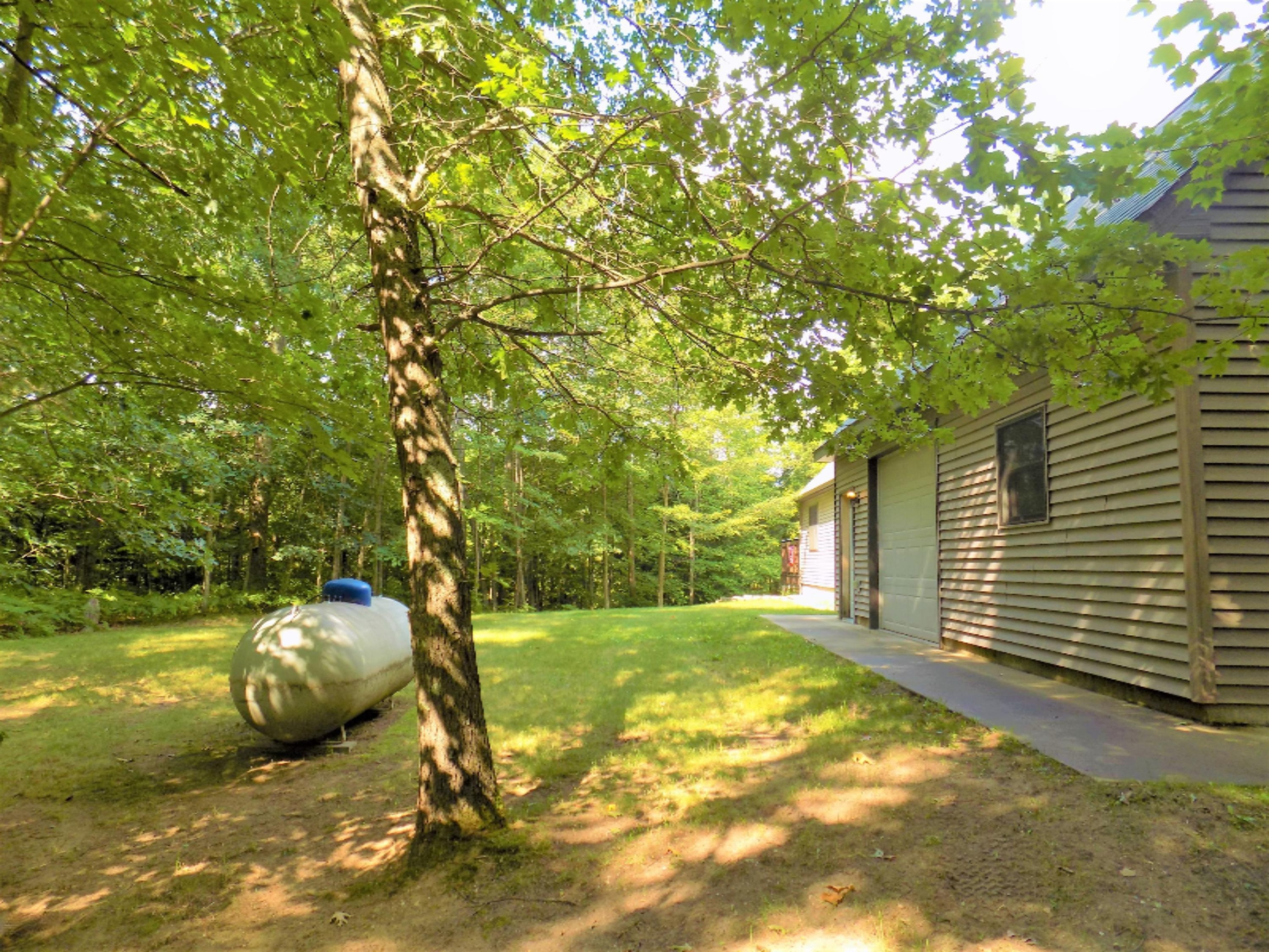 2406 Bialik Road Manistee, MI 49660 - Photo 55 of 64 DSCN2111