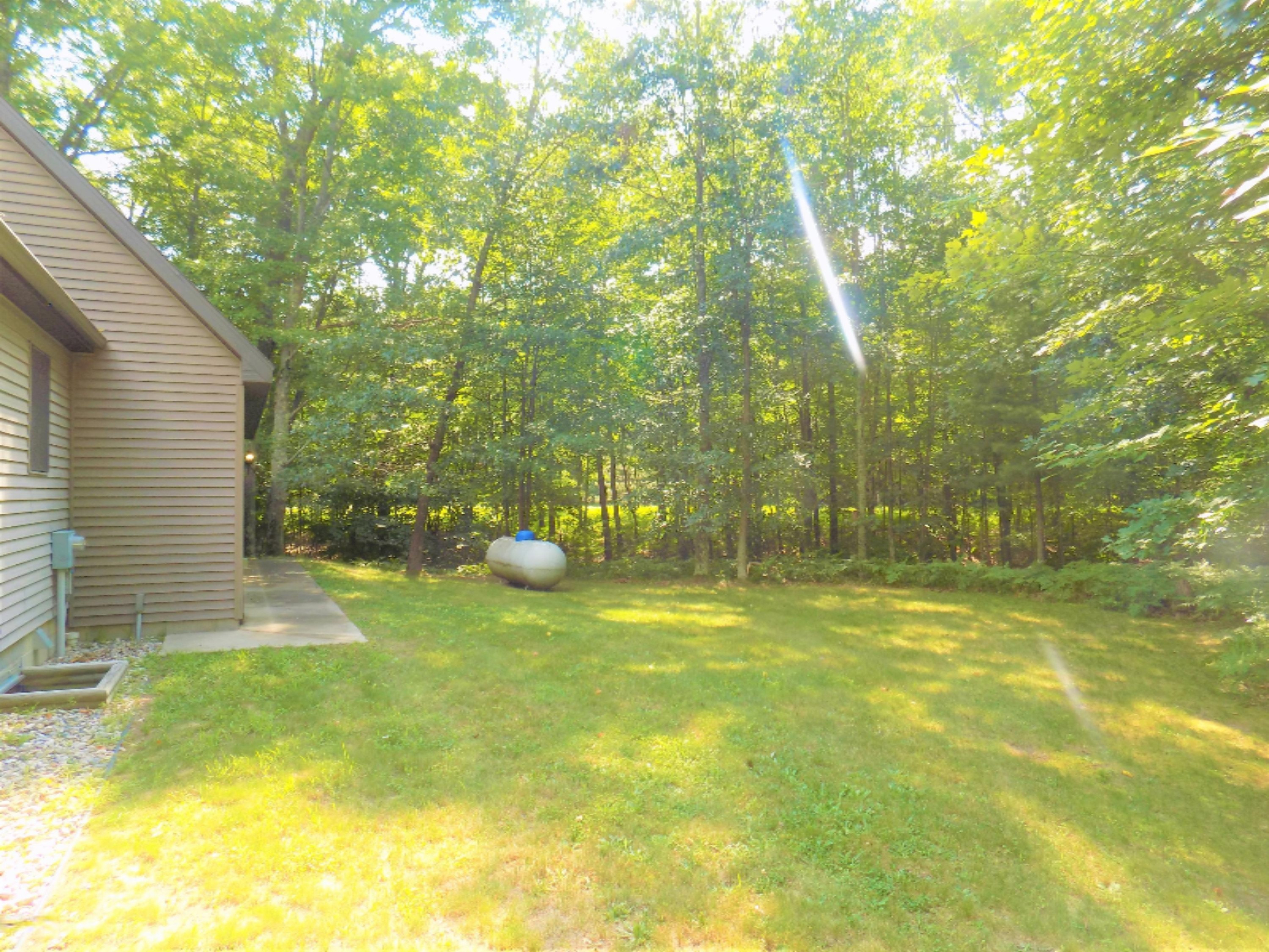 2406 Bialik Road Manistee, MI 49660 - Photo 59 of 64 DSCN2115