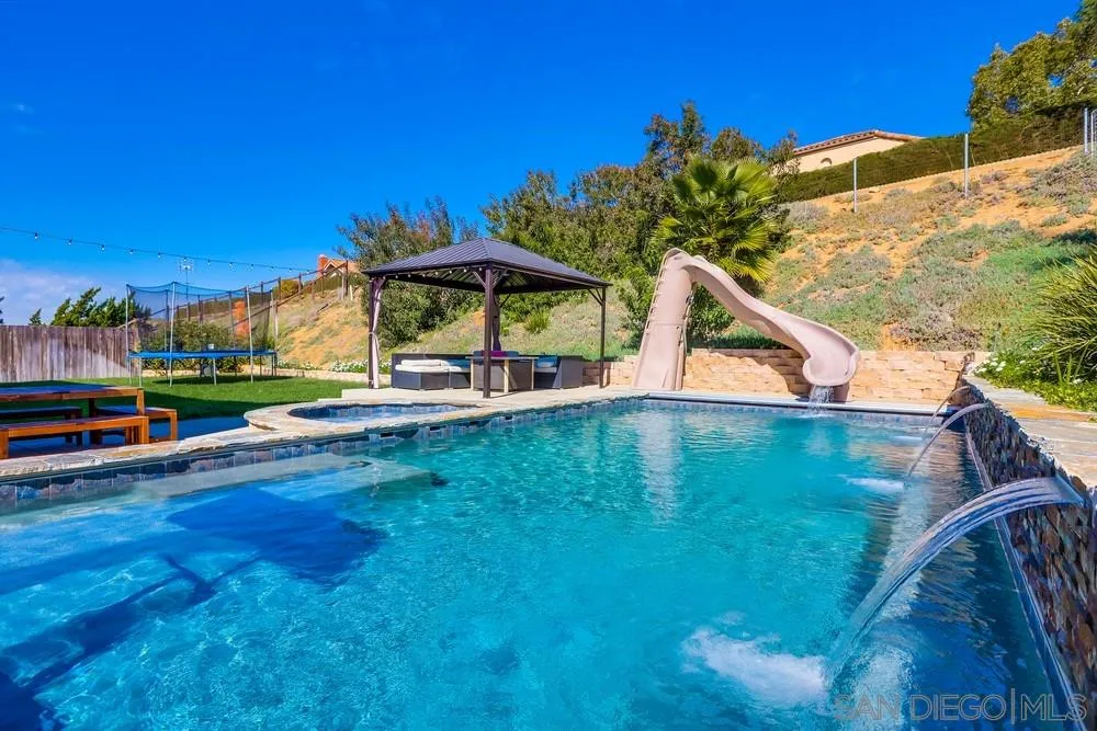 17580 Montero Road San Diego, CA 92128 - Photo 22 of 24