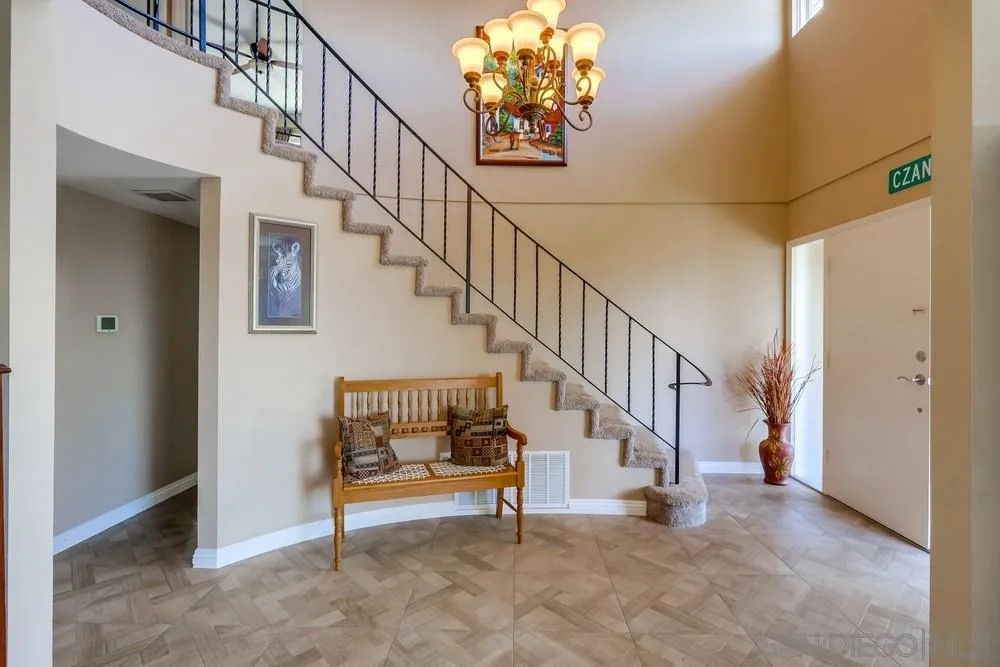 17580 Montero Road San Diego, CA 92128 - Photo 5 of 24