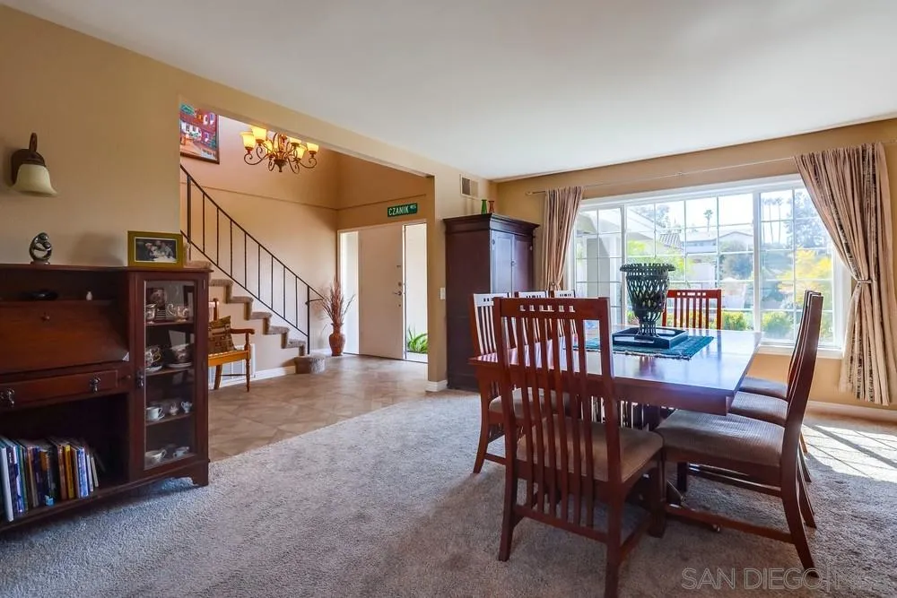 17580 Montero Road San Diego, CA 92128 - Photo 7 of 24