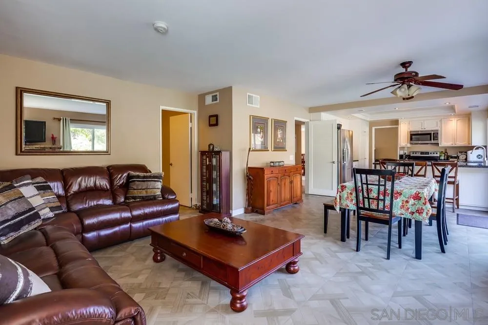 17580 Montero Road San Diego, CA 92128 - Photo 10 of 24