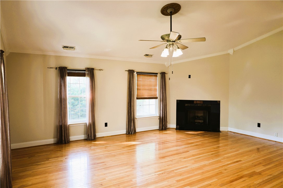 424 Shore Line Drive Anderson, SC 29626 - Photo 3 of 18