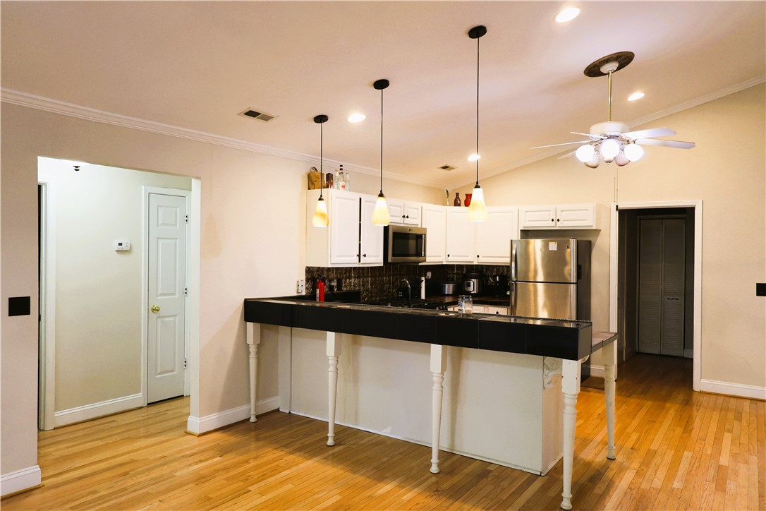 424 Shore Line Drive Anderson, SC 29626 - Photo 5 of 18