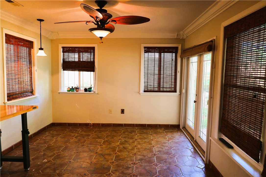 424 Shore Line Drive Anderson, SC 29626 - Photo 8 of 18