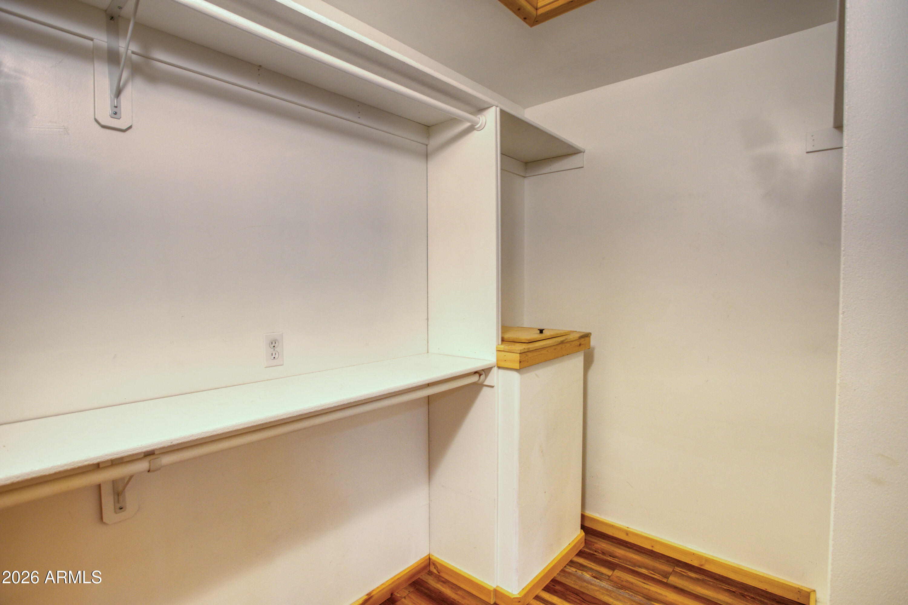 1420 Meadow View Place Show Low, AZ 85901 - Photo 12 of 25 a view of walk in closet