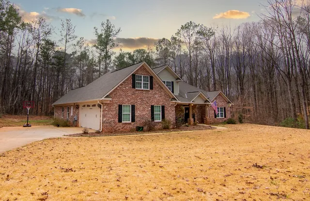 $899,000 | 3337 Lower Blue Springs Road, Hamilton, GA 31811