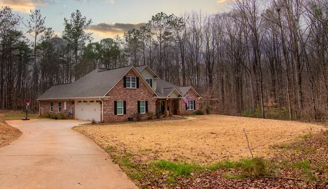 $899,000 | 3337 Lower Blue Springs Road, Hamilton, GA 31811