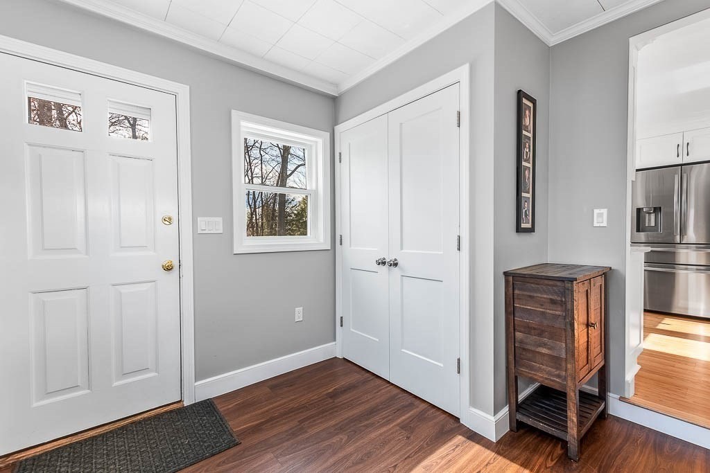 32 Oakdale Road Canton, MA 02021 - Photo 6 of 22 Gallery Image 6