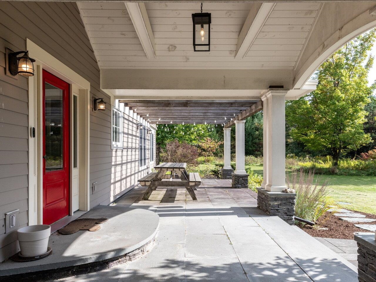 147 Beartown Road Underhill, VT 05489 - Photo 4 of 57 Gallery Image 4