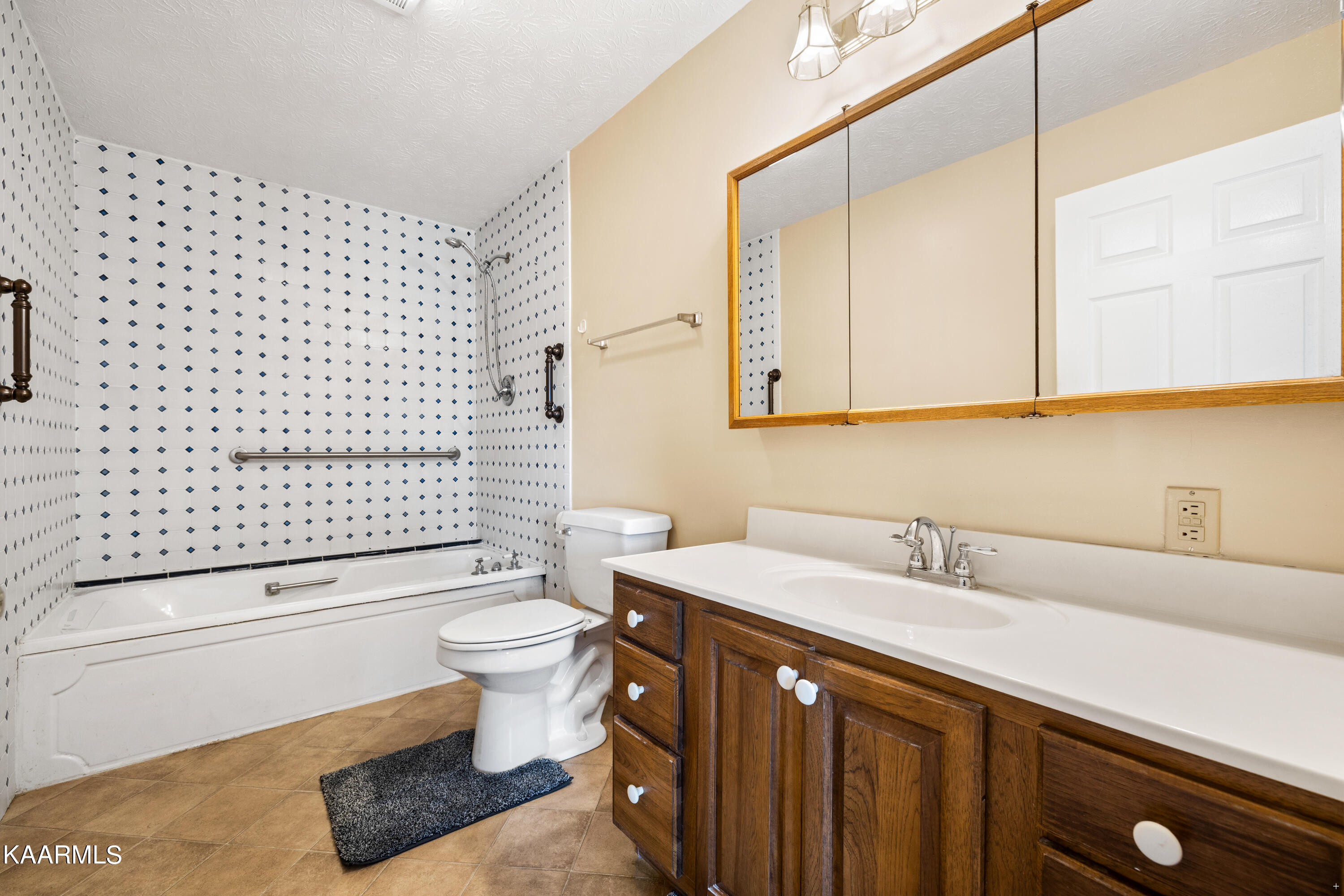 410 Morie Road Dandridge, TN 37725 - Photo 18 of 31 Positive Perceptions-17