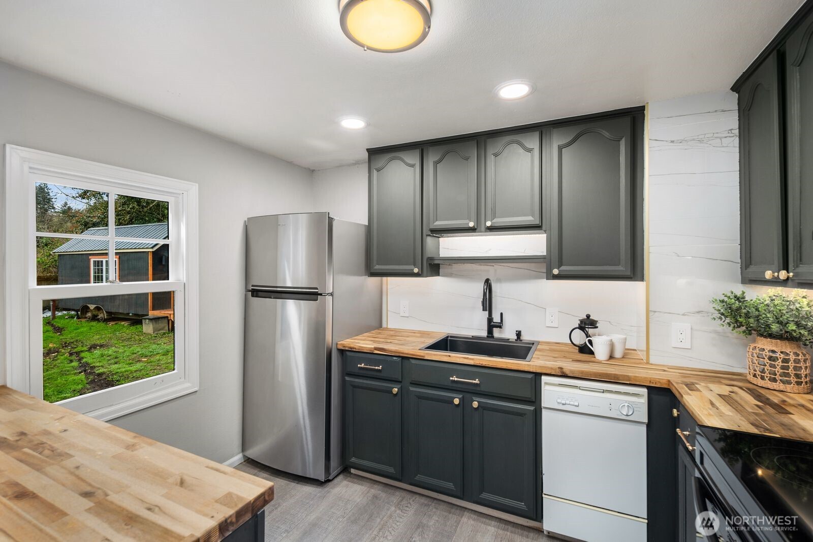 3333 Southeast 5th Street Renton, WA 98058 - Photo 11 of 23