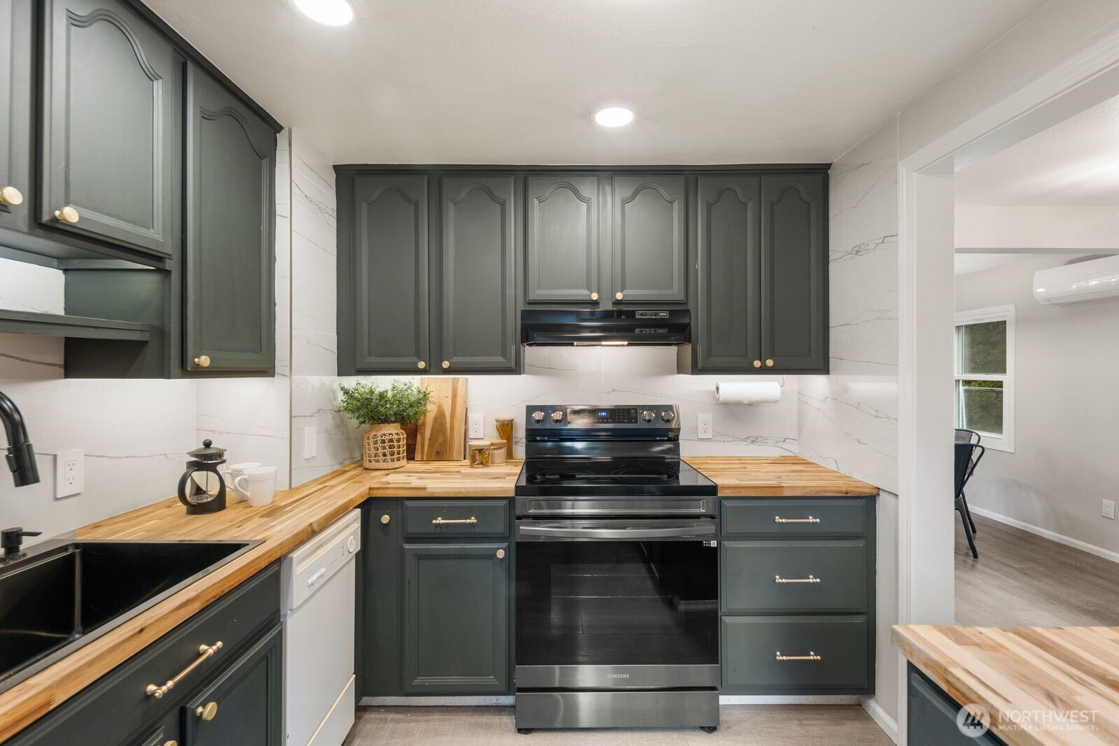 3333 Southeast 5th Street Renton, WA 98058 - Photo 13 of 23