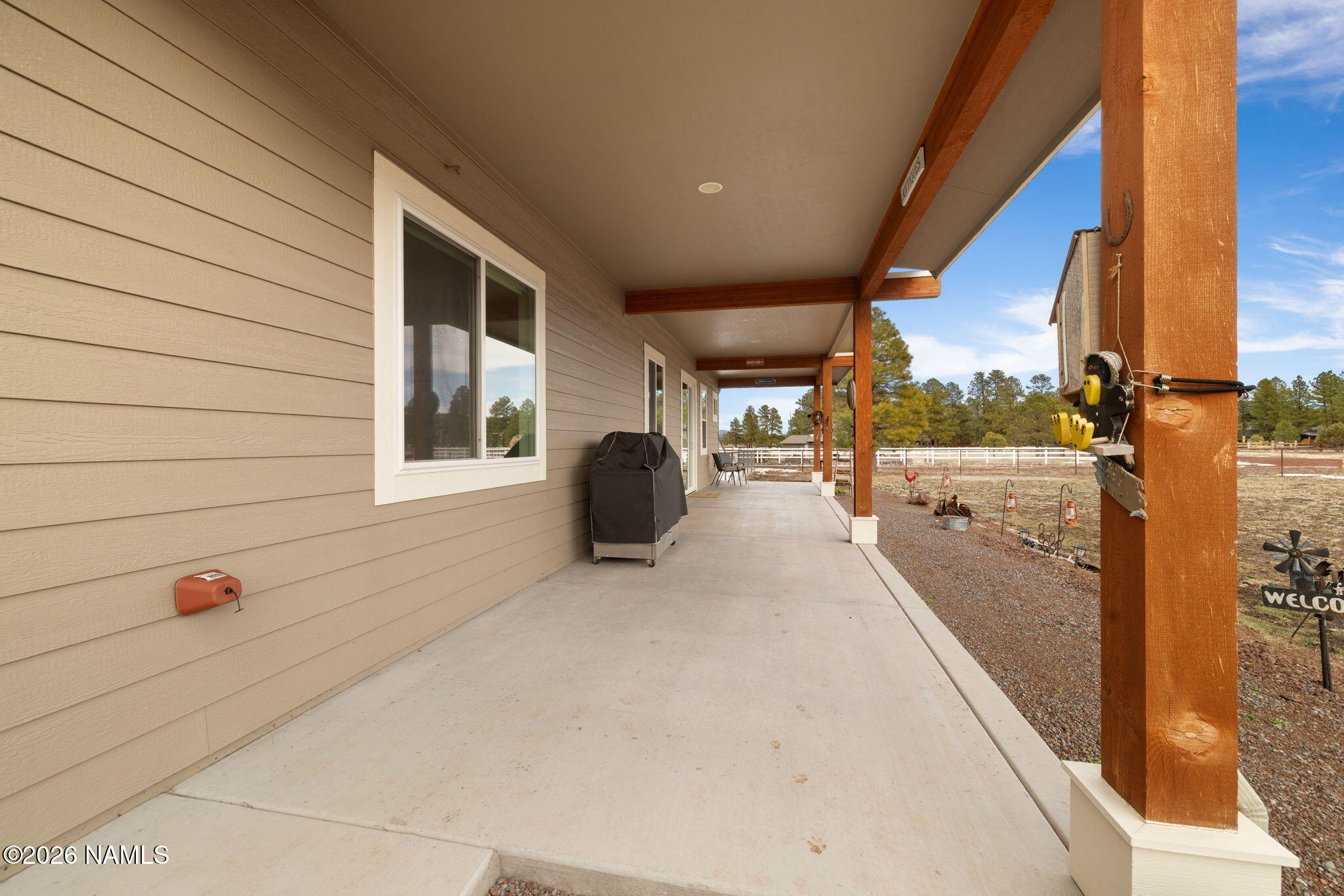 2557 Lazy E Road Williams, AZ 86046 - Photo 33 of 51 a view of hotel and patio