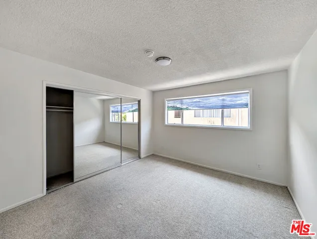 $4,390 | 440 Raymond Avenue, Unit 20, Santa Monica, CA 90405