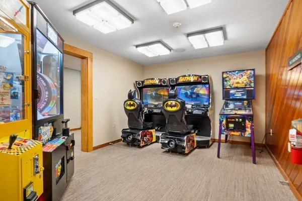 $229,900 | 10 Lakeside W Drive, Unit 53, Lincoln, NH 03251