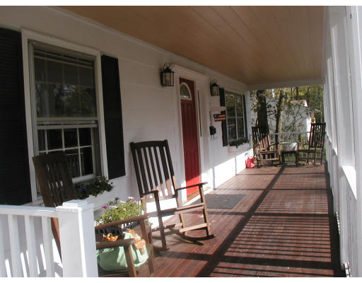 9 Herold Road Peabody, MA 01960 - Photo 2 of 14 Gallery Image 2