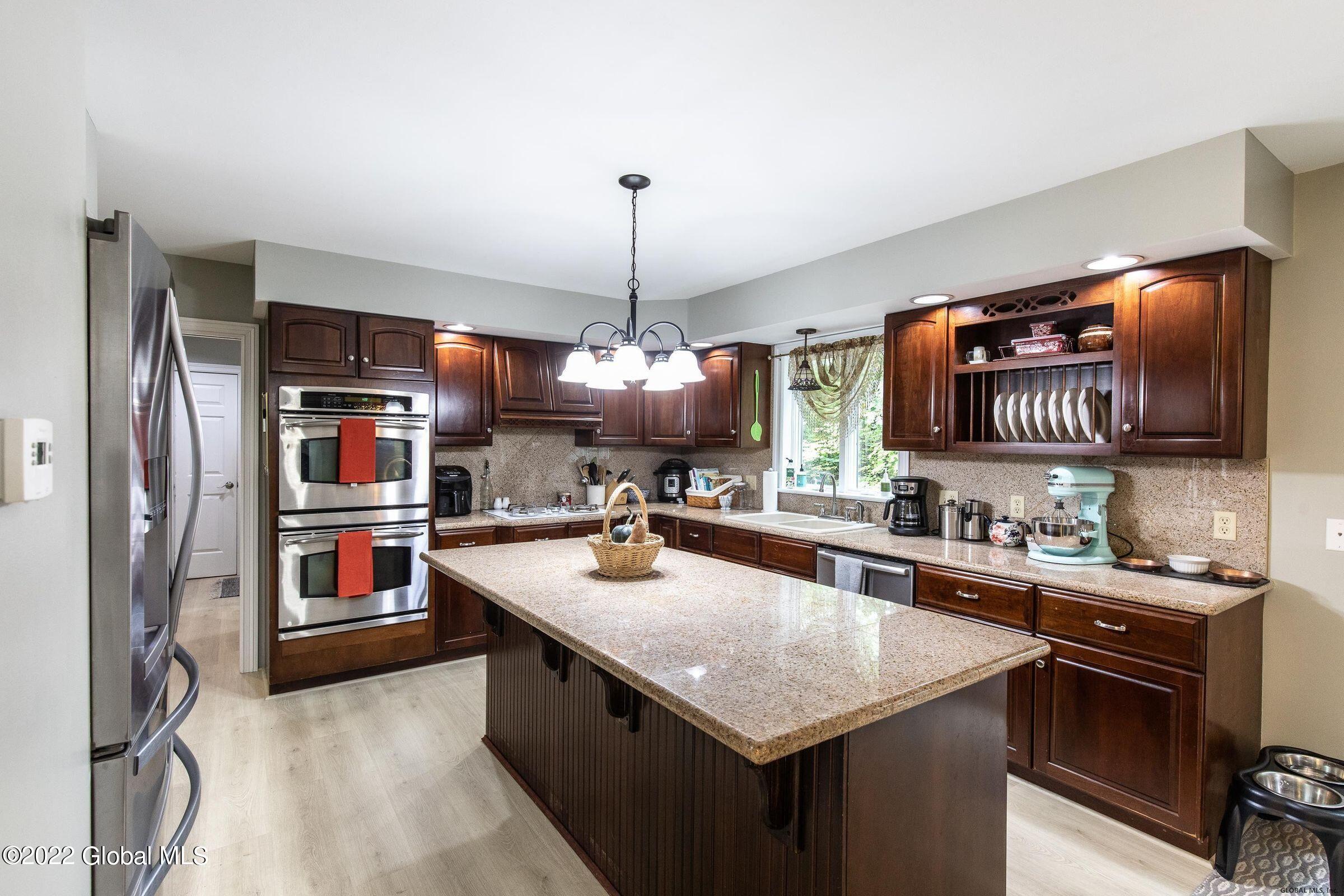 73 Pitcher Road Queensbury, NY 12804 - Photo 12 of 45 20211123222222753415000000-o