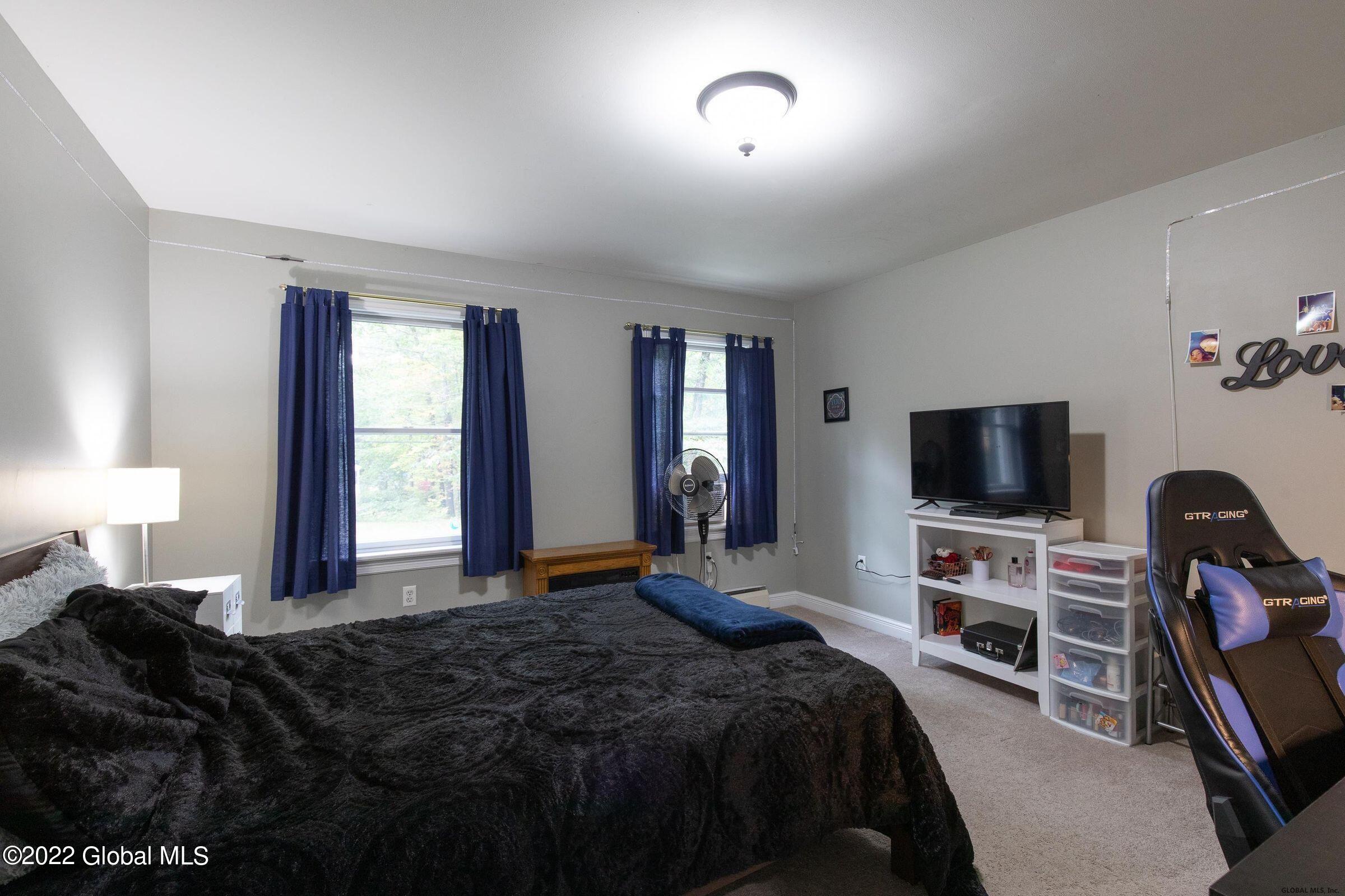73 Pitcher Road Queensbury, NY 12804 - Photo 31 of 45 20211123222153648727000000-o