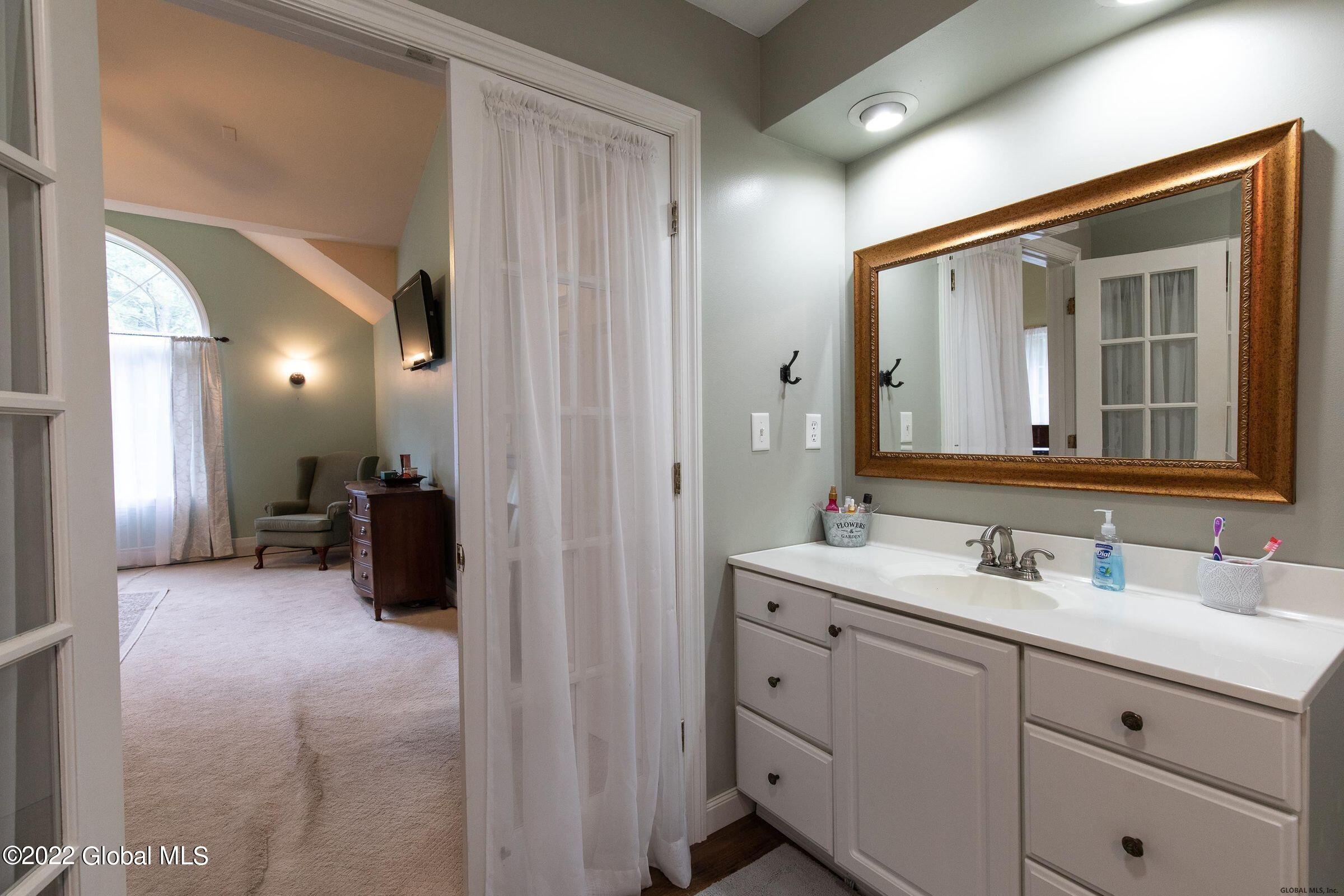 73 Pitcher Road Queensbury, NY 12804 - Photo 35 of 45 20211123222159901766000000-o