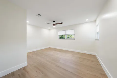 $665,000 | 117 Southeast 22nd Avenue, Boynton Beach, FL 33435