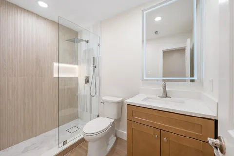 $665,000 | 117 Southeast 22nd Avenue, Boynton Beach, FL 33435