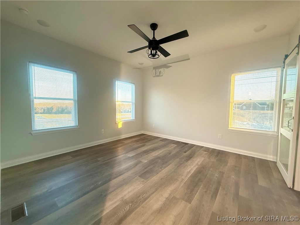 7531 Brownstown Road Henryville, IN 47126 - Photo 14 of 28