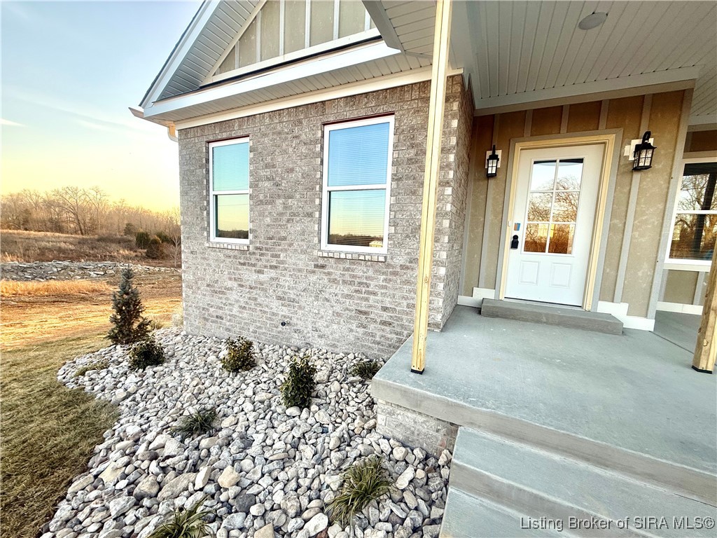 7531 Brownstown Road Henryville, IN 47126 - Photo 3 of 28