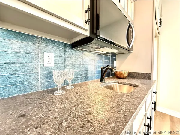 $479,900 | 7531 Brownstown Road, Henryville, IN 47126