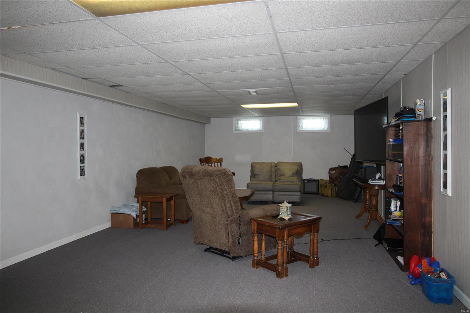 34131 Ryan Court Brighton, IL 62012 - Photo 21 of 26