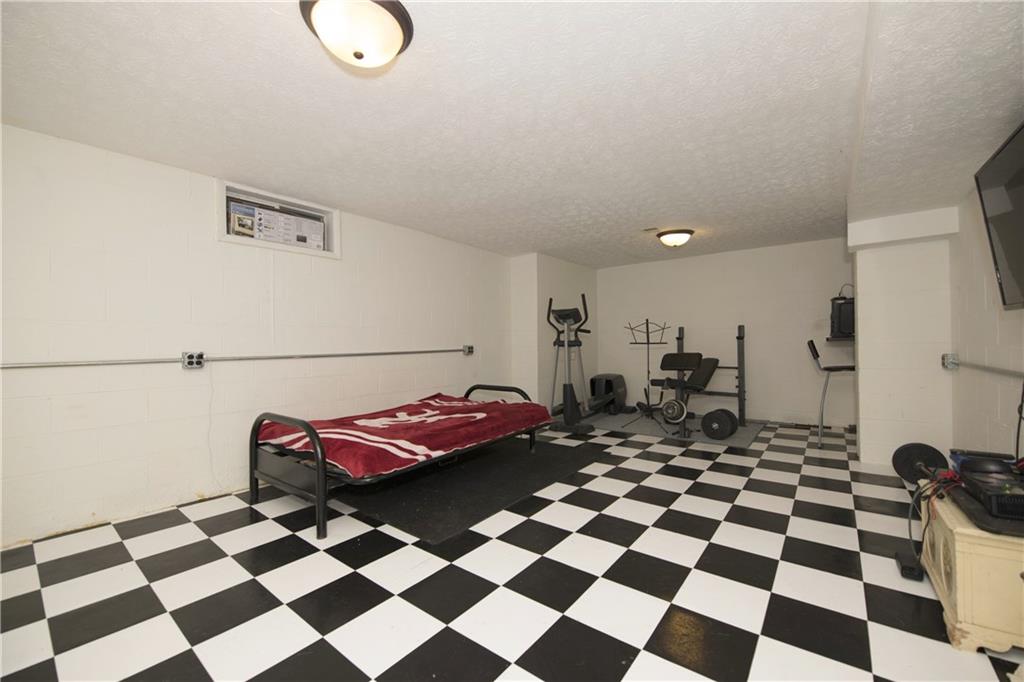 2158 East Thompson Road Indianapolis, IN 46227 - Photo 16 of 20 Gallery Image 16