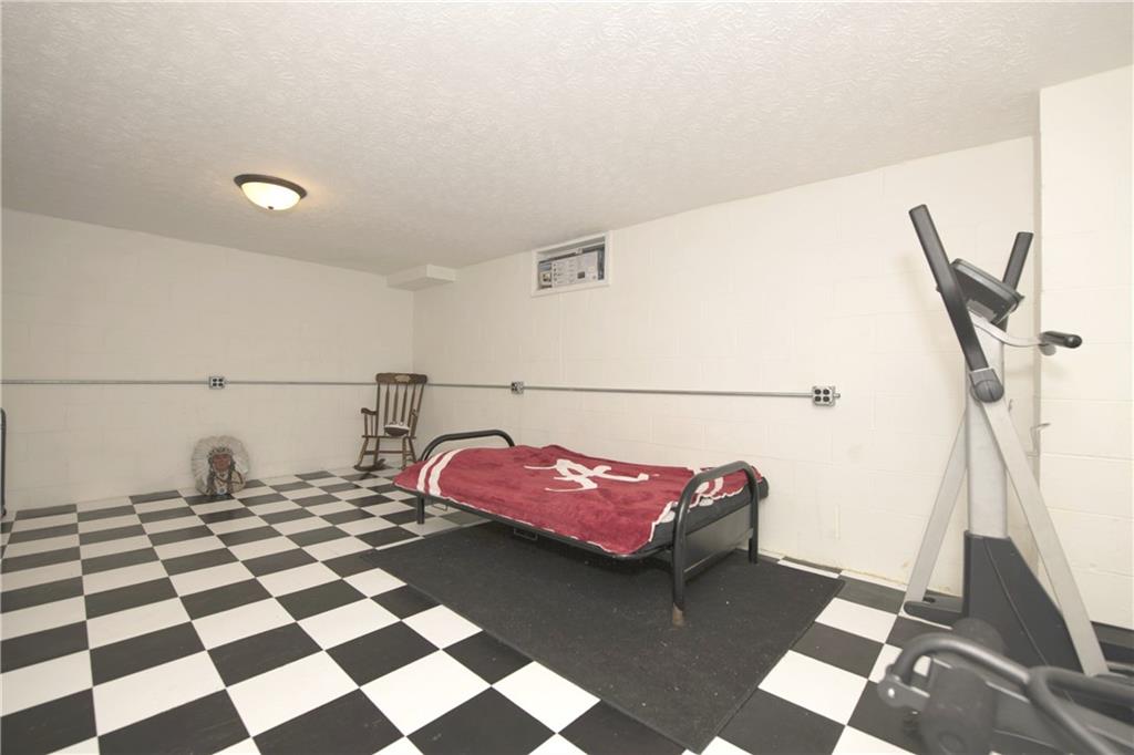 2158 East Thompson Road Indianapolis, IN 46227 - Photo 17 of 20 Gallery Image 17