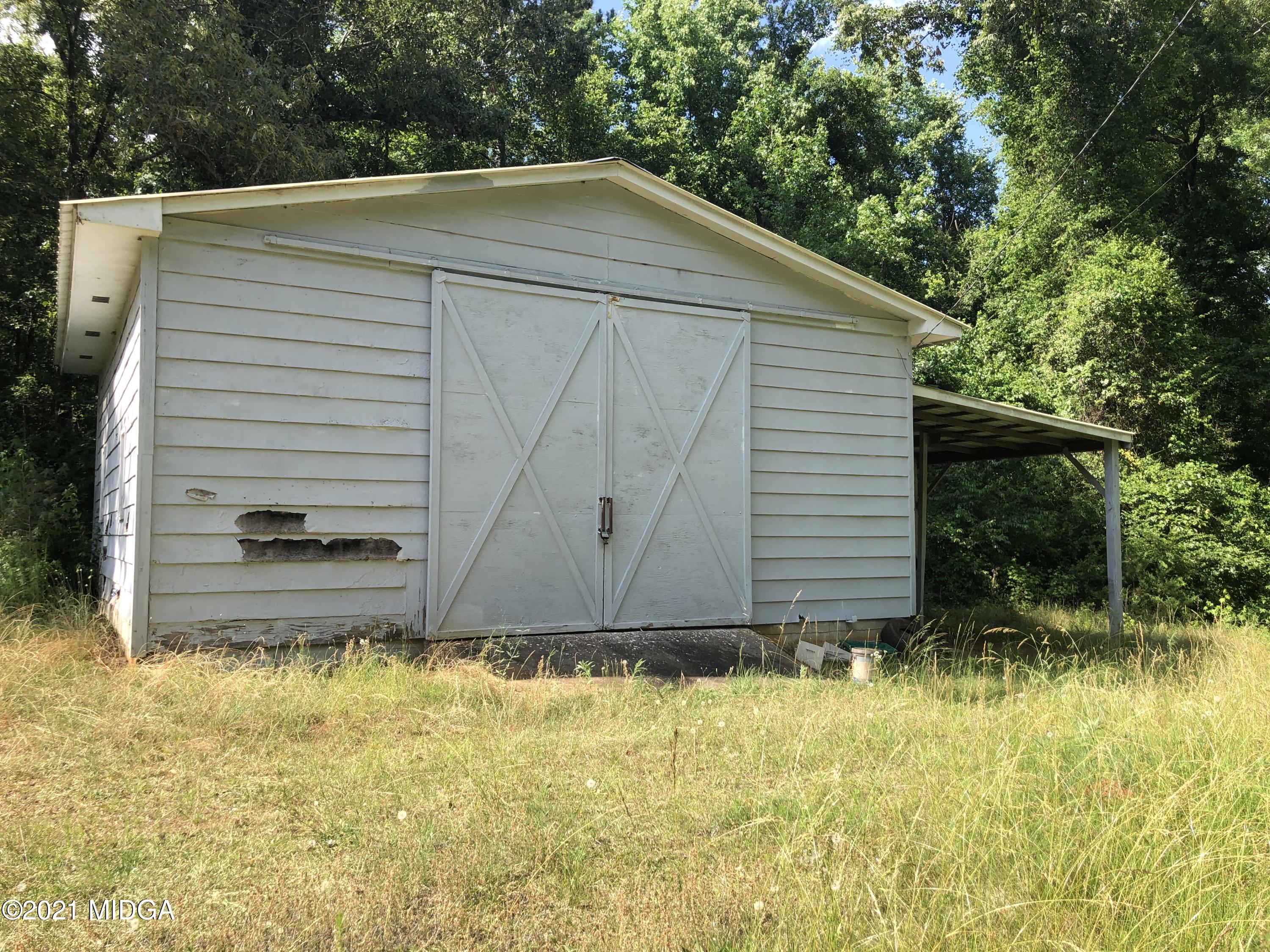 101 Spear Road Forsyth, GA 31029 - Photo 3 of 5 IMG_1467