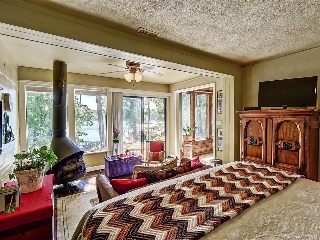 1111 Palmyra Drive Tega Cay, SC 29708 - Photo 14 of 24