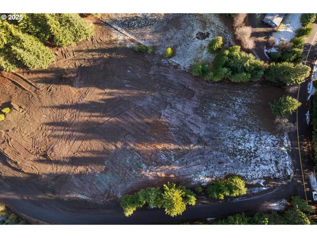 $300,000 | 4974 Hillcrest Drive, Hood River, OR 97031