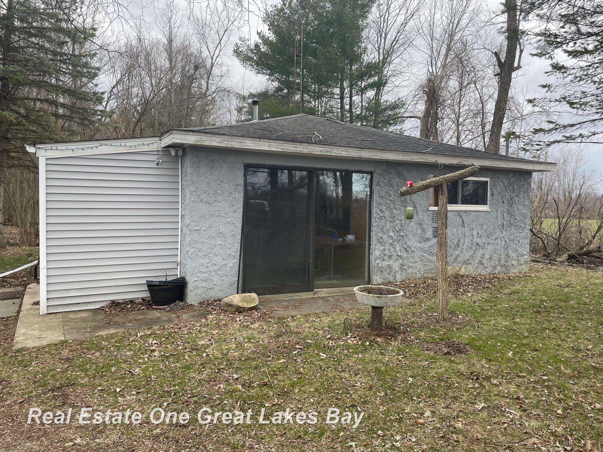 295 West Burns Line Road Melvin, MI 48454 - Photo 2 of 14
