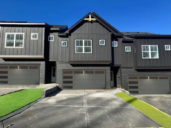 $622,900 | 113 Waterview Court, Waleska, GA 30183